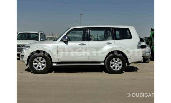 Buy Import Mitsubishi Pajero White Car in Import - Dubai in Ashanti Buy Import Mitsubishi Pajero White Car in Import - Dubai in Ashanti