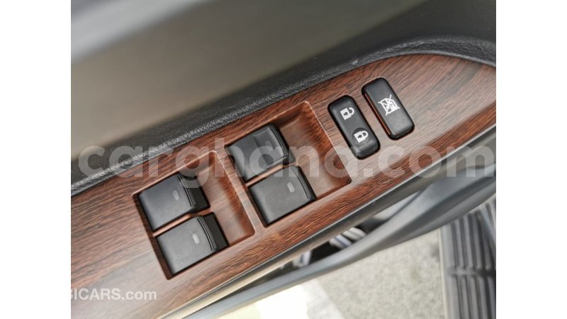 Big with watermark toyota land cruiser ashanti import dubai 14272