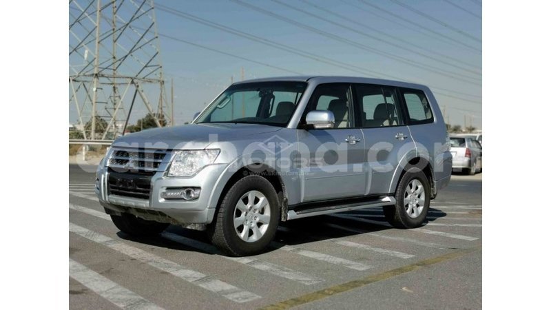 Big with watermark mitsubishi pajero ashanti import dubai 14273