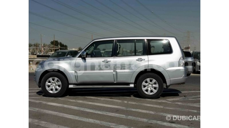 Big with watermark mitsubishi pajero ashanti import dubai 14273