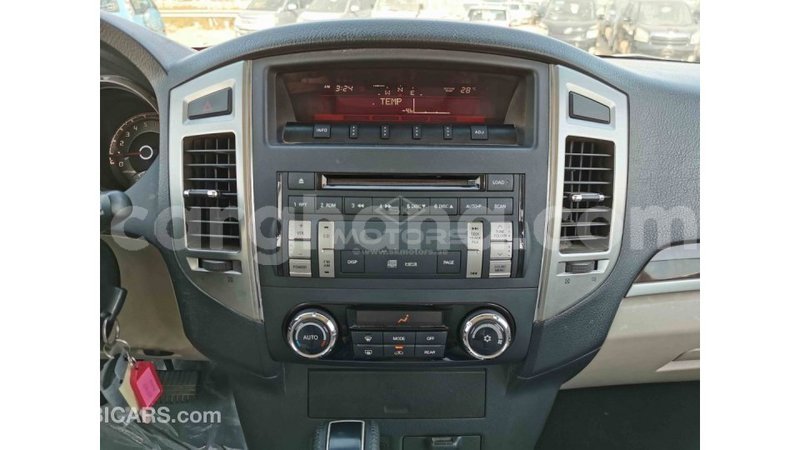 Big with watermark mitsubishi pajero ashanti import dubai 14273