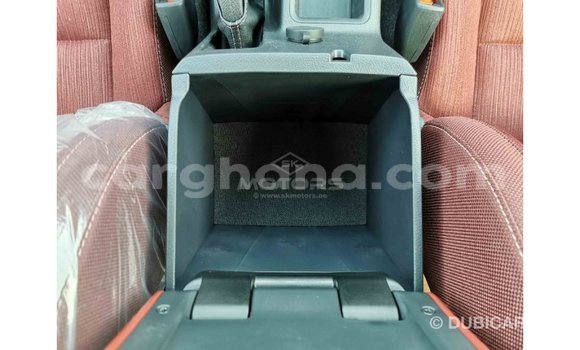 Ra Imported Toyota Hilux funfun Ọkọ̀ in Import - Dubai ni Ashanti Ra Imported Toyota Hilux funfun Ọkọ̀ in Import - Dubai ni Ashanti
