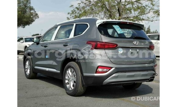 Buy Import Hyundai Santa Fe Other Car in Import - Dubai in Ashanti Buy Import Hyundai Santa Fe Other Car in Import - Dubai in Ashanti