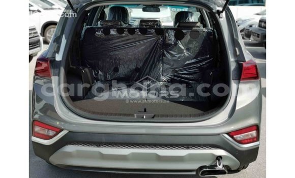 Buy Import Hyundai Santa Fe Other Car in Import - Dubai in Ashanti Buy Import Hyundai Santa Fe Other Car in Import - Dubai in Ashanti