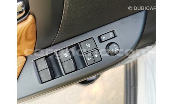 Buy Import Toyota Fortuner White Car in Import - Dubai in Ashanti Buy Import Toyota Fortuner White Car in Import - Dubai in Ashanti