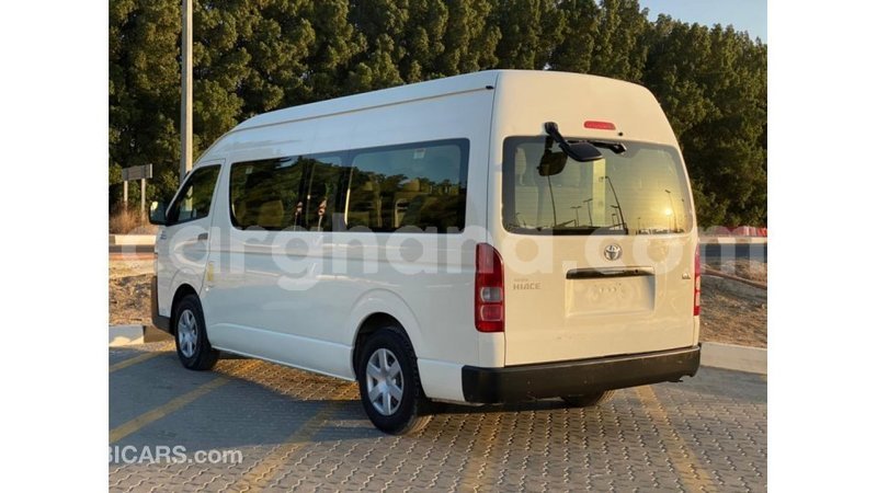 Big with watermark toyota hiace ashanti import dubai 14293