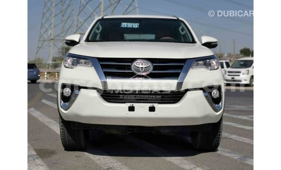 Buy Import Toyota Fortuner White Car in Import - Dubai in Ashanti Buy Import Toyota Fortuner White Car in Import - Dubai in Ashanti