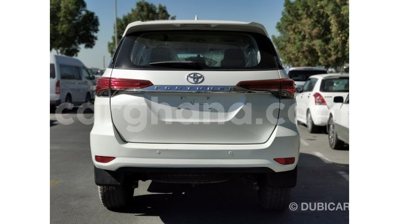 Big with watermark toyota fortuner ashanti import dubai 14305