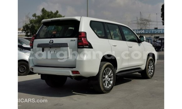 Sayi Imported Toyota Prado White Mota in Import - Dubai a Ashanti Sayi Imported Toyota Prado White Mota in Import - Dubai a Ashanti