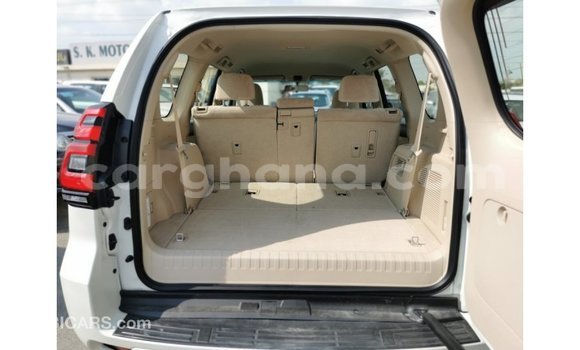 Sayi Imported Toyota Prado White Mota in Import - Dubai a Ashanti Sayi Imported Toyota Prado White Mota in Import - Dubai a Ashanti