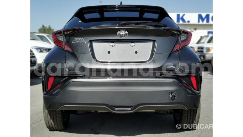 Big with watermark toyota c hr ashanti import dubai 14324