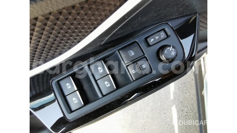 Big with watermark toyota c hr ashanti import dubai 14324