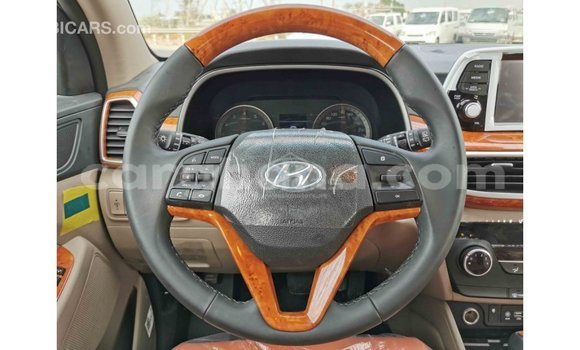 Ra Imported Hyundai Tucson funfun Ọkọ̀ in Import - Dubai ni Ashanti Ra Imported Hyundai Tucson funfun Ọkọ̀ in Import - Dubai ni Ashanti