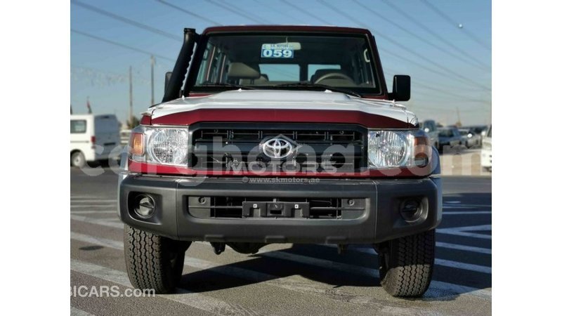 Big with watermark toyota land cruiser ashanti import dubai 14345