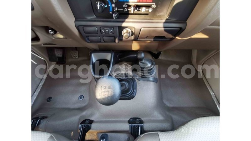 Big with watermark toyota land cruiser ashanti import dubai 14345