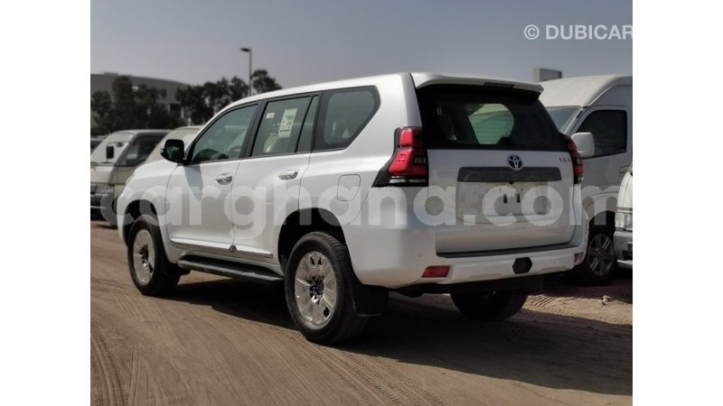 Big with watermark toyota prado ashanti import dubai 14363