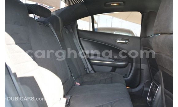 Ra Imported Dodge Charger funfun Ọkọ̀ in Import - Dubai ni Ashanti Ra Imported Dodge Charger funfun Ọkọ̀ in Import - Dubai ni Ashanti