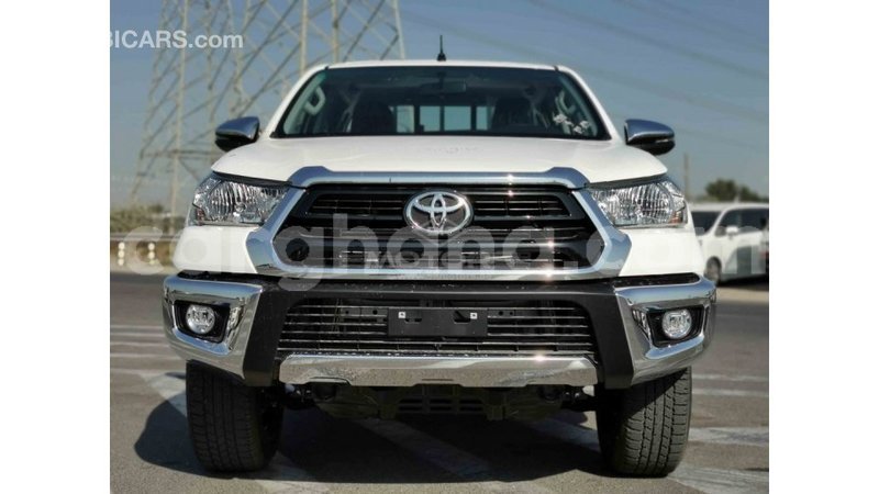 Big with watermark toyota hilux ashanti import dubai 14419