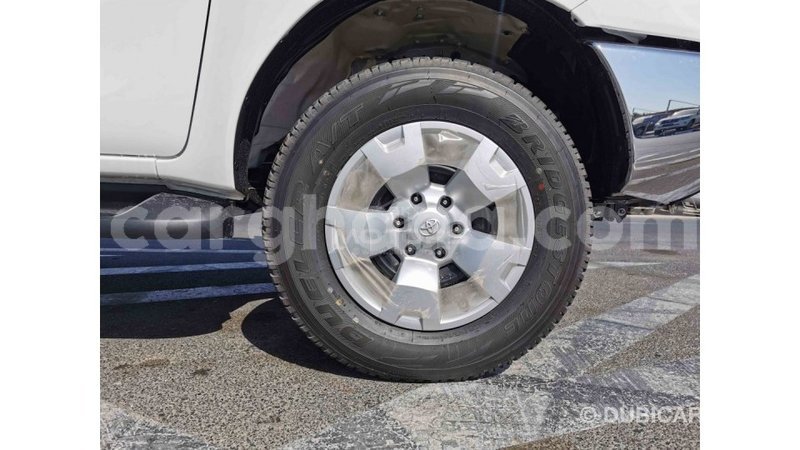 Big with watermark toyota hilux ashanti import dubai 14419