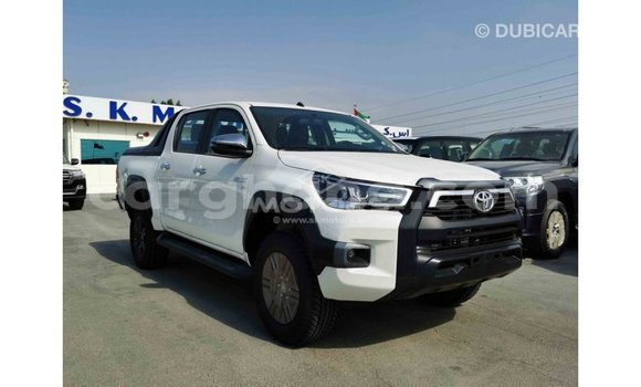 Ra Imported Toyota Hilux funfun Ọkọ̀ in Import - Dubai ni Ashanti Ra Imported Toyota Hilux funfun Ọkọ̀ in Import - Dubai ni Ashanti