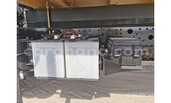 Ra Imported Mitsubishi Fuso funfun Ọkọ̀ akẹ́rù ńlá in Import - Dubai ni Ashanti Ra Imported Mitsubishi Fuso funfun Ọkọ̀ akẹ́rù ńlá in Import - Dubai ni Ashanti