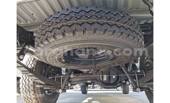 Buy Import Toyota Land Cruiser White Car in Import - Dubai in Ashanti Buy Import Toyota Land Cruiser White Car in Import - Dubai in Ashanti