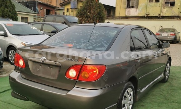 Buy Used Toyota Corolla Beige Car in Sekondi–Takoradi Metropolitan in Western