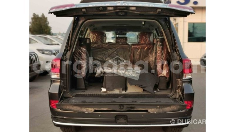 Big with watermark toyota land cruiser ashanti import dubai 14444