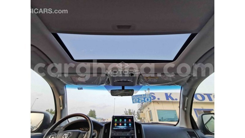 Big with watermark toyota land cruiser ashanti import dubai 14444