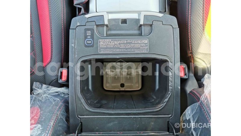 Big with watermark toyota land cruiser ashanti import dubai 14449