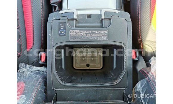 Buy Import Toyota Land Cruiser White Car in Import - Dubai in Ashanti Buy Import Toyota Land Cruiser White Car in Import - Dubai in Ashanti