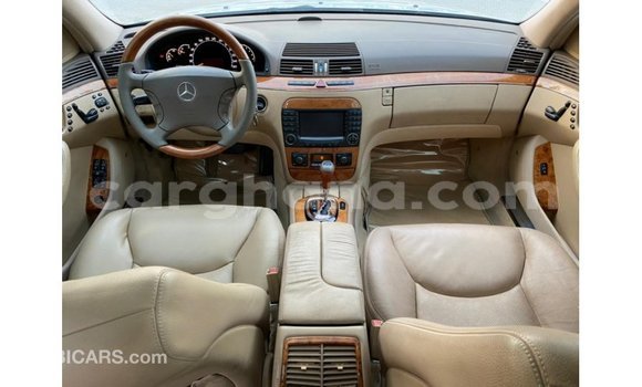 Ra Imported Mercedes‒Benz 200 Miiran Ọkọ̀ in Import - Dubai ni Ashanti Ra Imported Mercedes‒Benz 200 Miiran Ọkọ̀ in Import - Dubai ni Ashanti