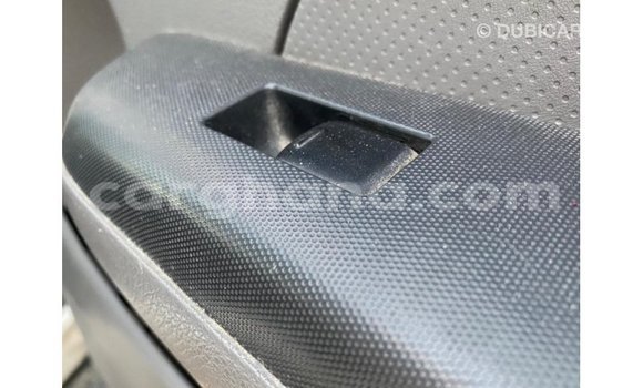 Sayi Imported Mitsubishi Van White Babbar mota in Import - Dubai a Ashanti Sayi Imported Mitsubishi Van White Babbar mota in Import - Dubai a Ashanti