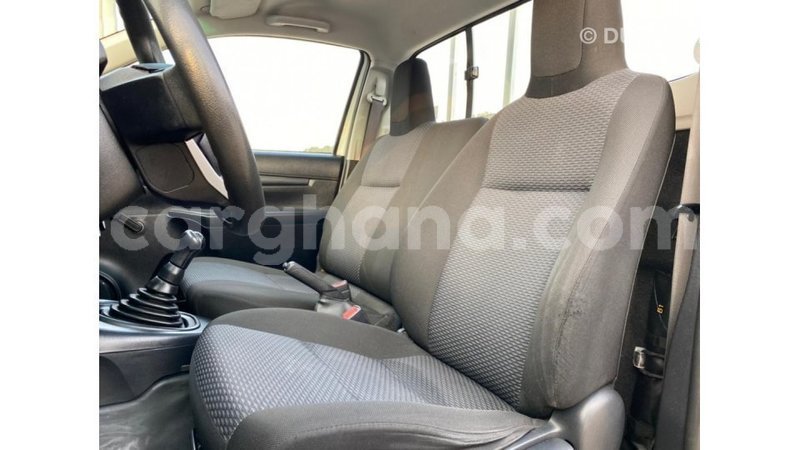 Big with watermark toyota hilux ashanti import dubai 14461