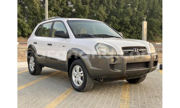 Sayi Imported Hyundai Tucson White Mota in Import - Dubai a Ashanti Sayi Imported Hyundai Tucson White Mota in Import - Dubai a Ashanti