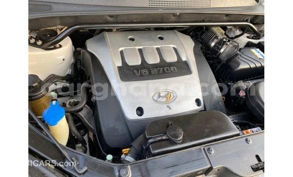 Sayi Imported Hyundai Tucson White Mota in Import - Dubai a Ashanti Sayi Imported Hyundai Tucson White Mota in Import - Dubai a Ashanti