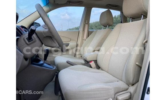 Sayi Imported Hyundai Tucson White Mota in Import - Dubai a Ashanti Sayi Imported Hyundai Tucson White Mota in Import - Dubai a Ashanti