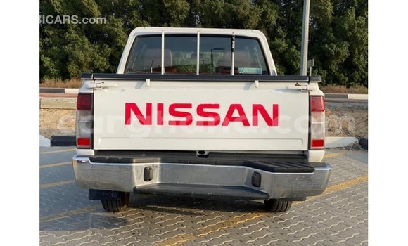 Buy Import Nissan Pickup White Car in Import - Dubai in Ashanti Buy Import Nissan Pickup White Car in Import - Dubai in Ashanti