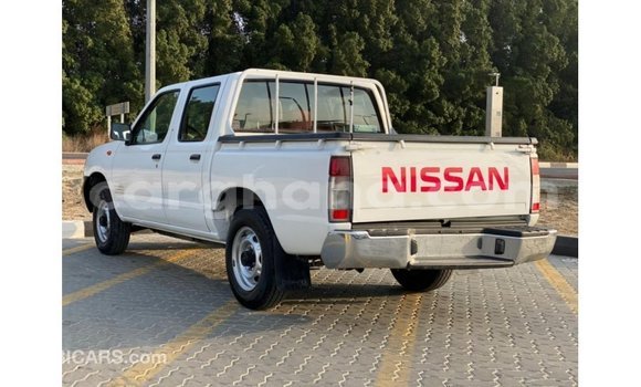 Buy Import Nissan Pickup White Car in Import - Dubai in Ashanti Buy Import Nissan Pickup White Car in Import - Dubai in Ashanti