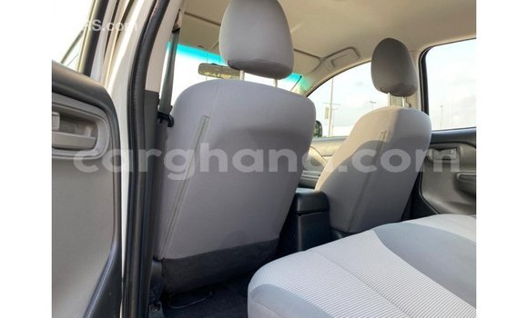Sayi Imported Mitsubishi L200 White Mota in Import - Dubai a Ashanti Sayi Imported Mitsubishi L200 White Mota in Import - Dubai a Ashanti