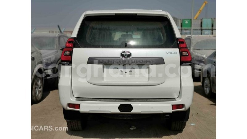 Big with watermark toyota prado ashanti import dubai 14468