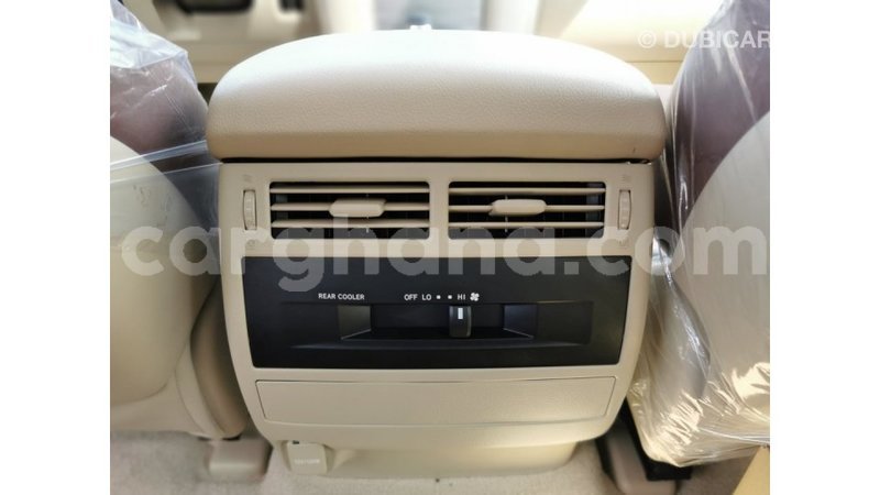 Big with watermark toyota land cruiser ashanti import dubai 14482