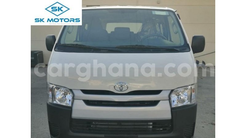 Big with watermark toyota hiace ashanti import dubai 14494