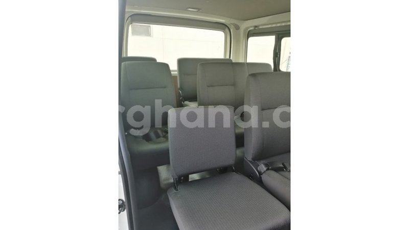 Big with watermark toyota hiace ashanti import dubai 14494