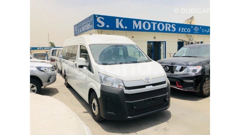 Big with watermark toyota hiace ashanti import dubai 14504