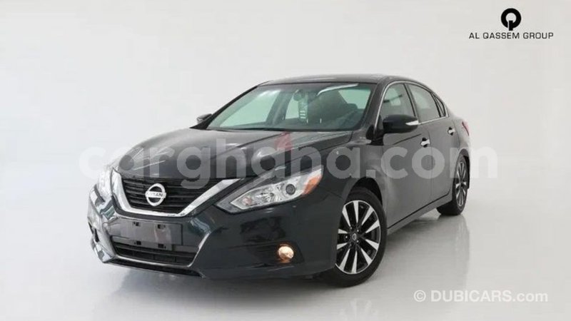 Big with watermark nissan altima ashanti import dubai 14517