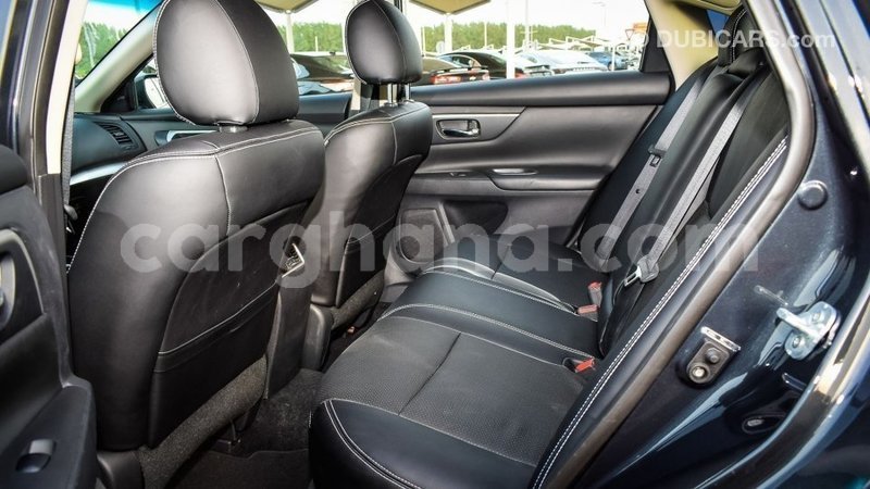 Big with watermark nissan altima ashanti import dubai 14517