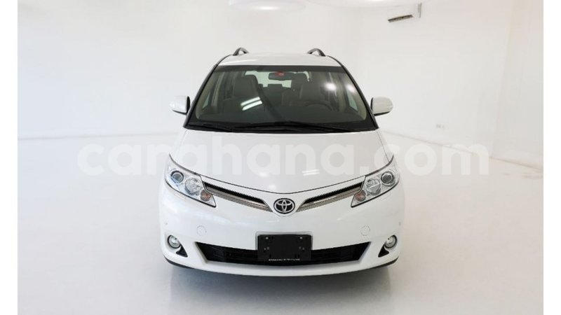 Big with watermark toyota previa ashanti import dubai 14520