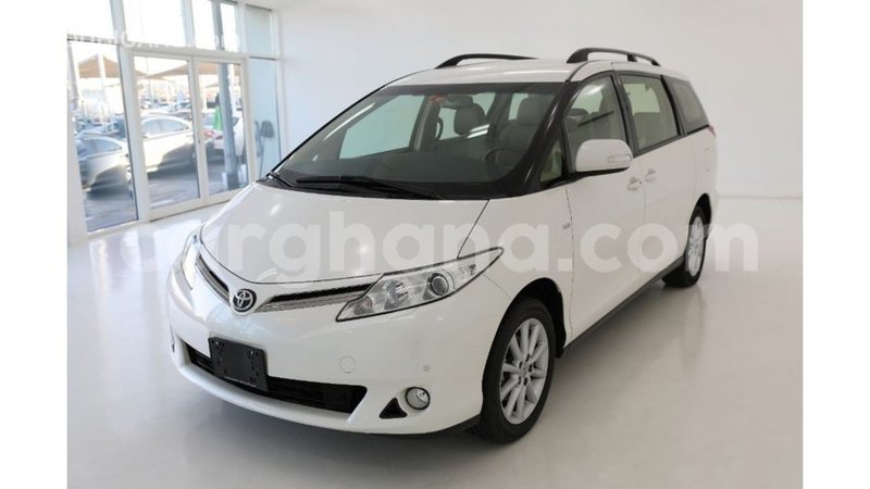 Big with watermark toyota previa ashanti import dubai 14520