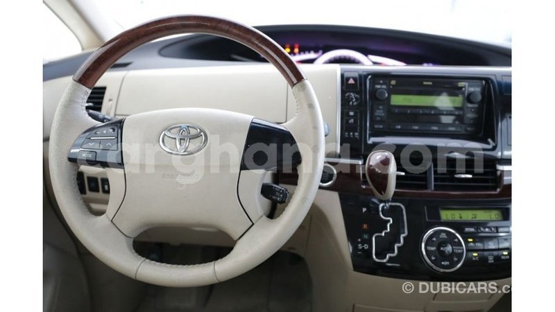 Big with watermark toyota previa ashanti import dubai 14520